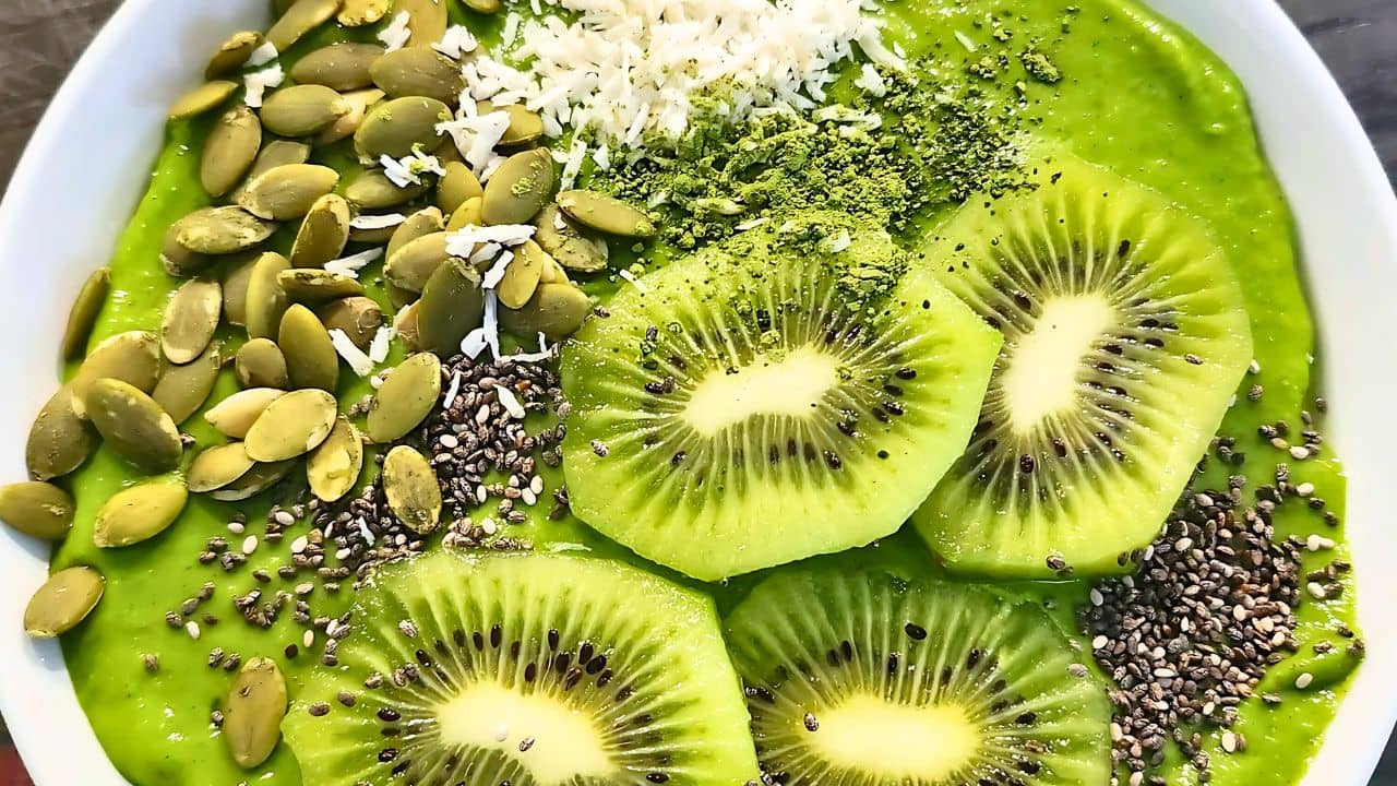 Matcha powder featured image