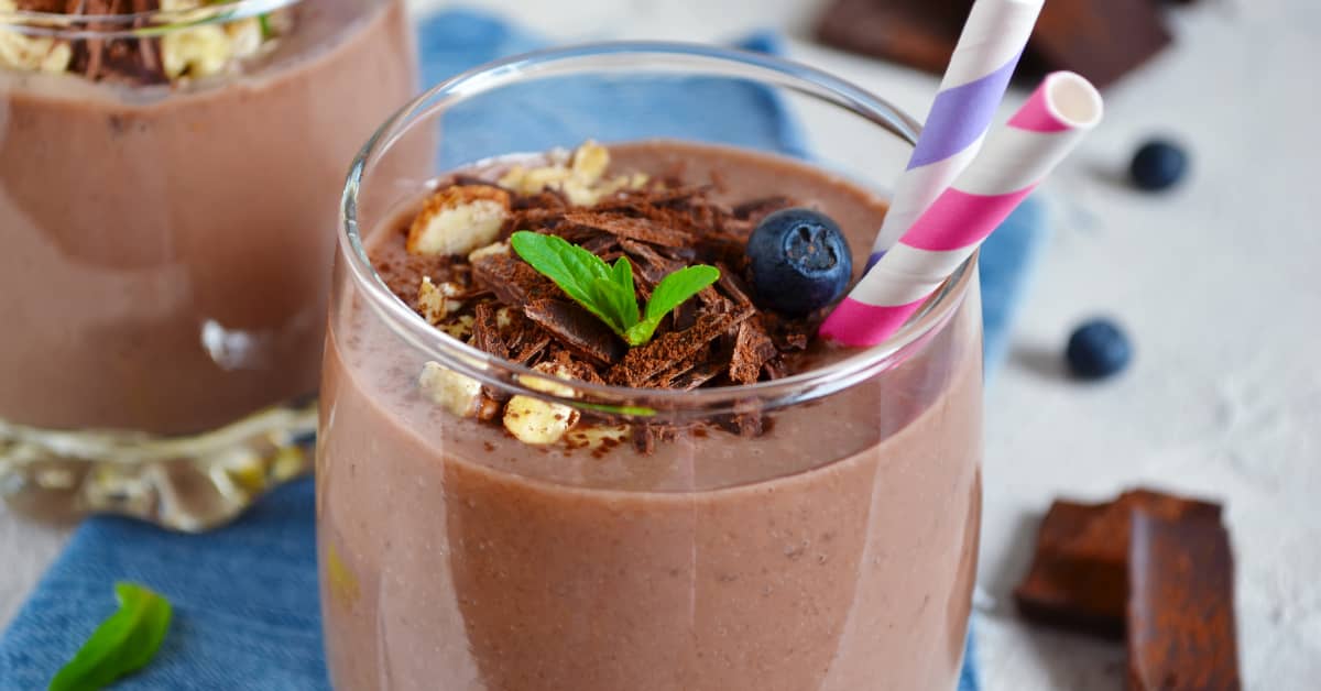 Chocolate Black Bean Smoothie - Hey Nutrition Lady