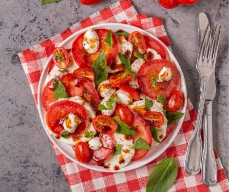 tomato salad with some greens